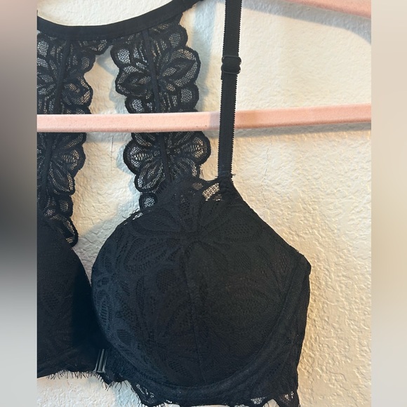 PINK Victoria's Secret Black Lace Racerback Front Close SZ 32D - Picture 2 of 7